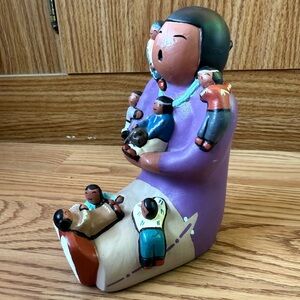 Vintage Storyteller Native American Indigenous Arts Singing Sculpture